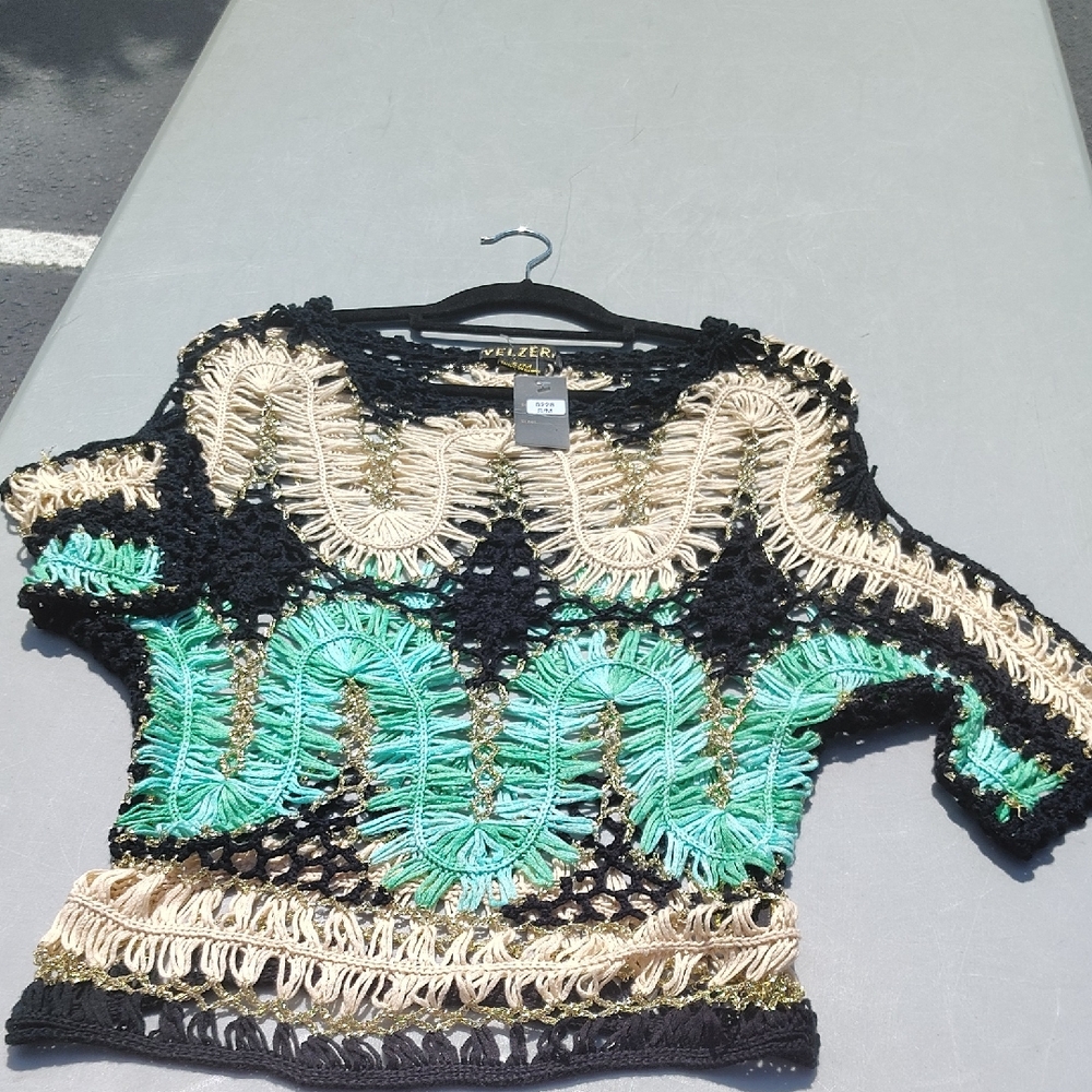 Velzera Black and Green Crochet Blouse